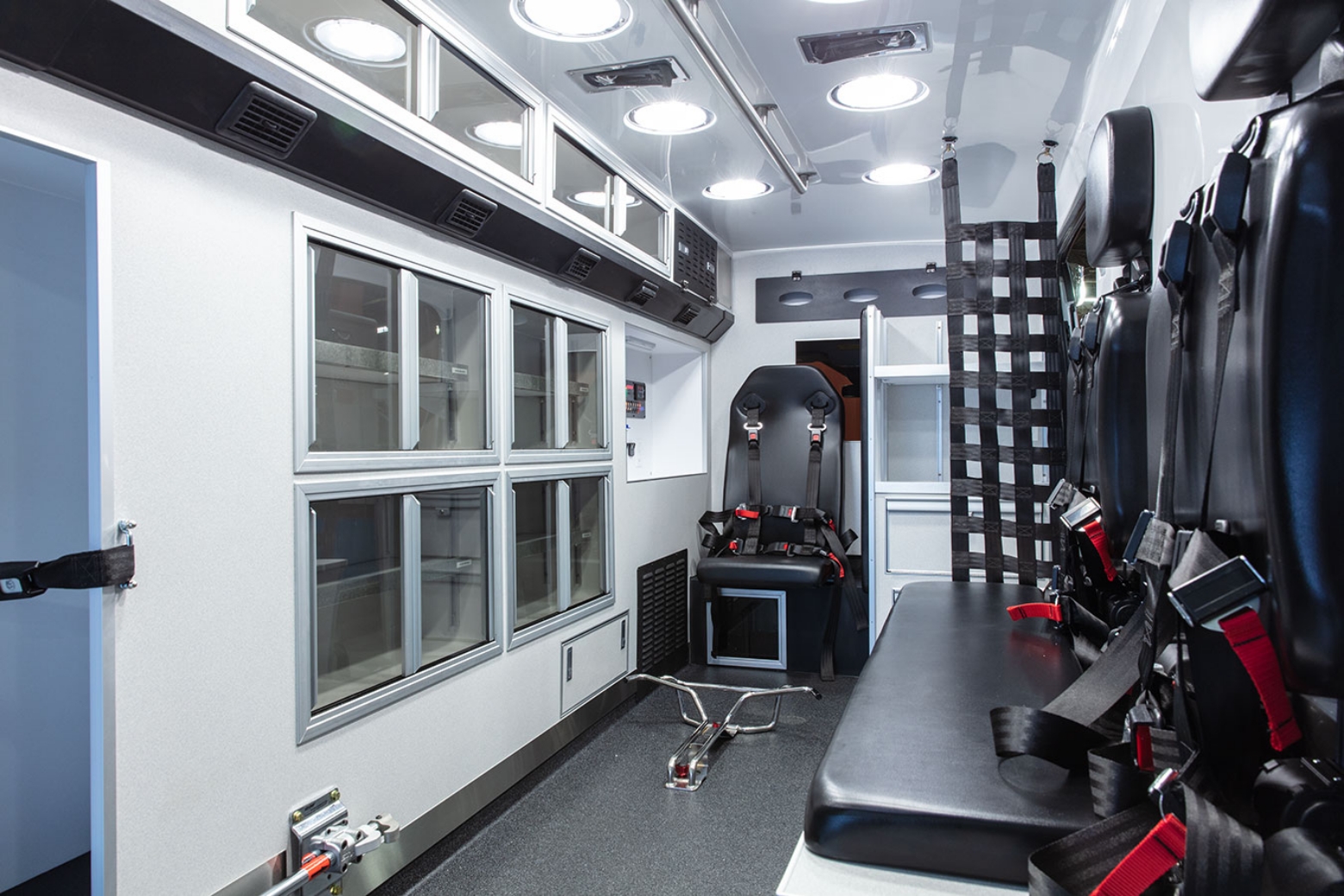 SRH-148WD-T2-Interior-3