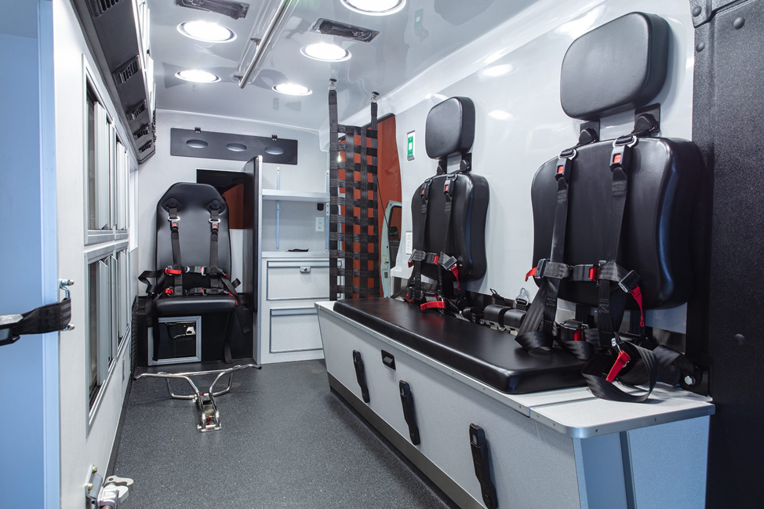SRH-148WD-T2-Interior-4